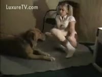 [ Zoophilia Sex ] Horny student bonks her dog